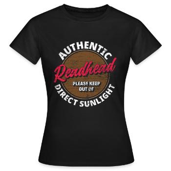 Cheveux rouges Lumière du soleil - T-shirt Femme - noir - Devant - AI Model Female 172 dark (172cm)