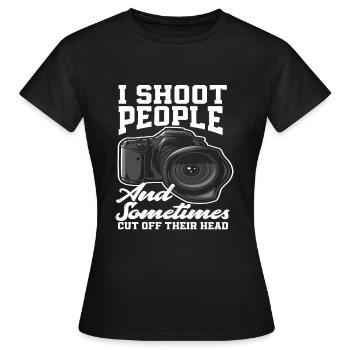 Photograph Wortspiel - Frauen T-Shirt - Schwarz - Vorne - AI Model Female 172 dark (172cm)