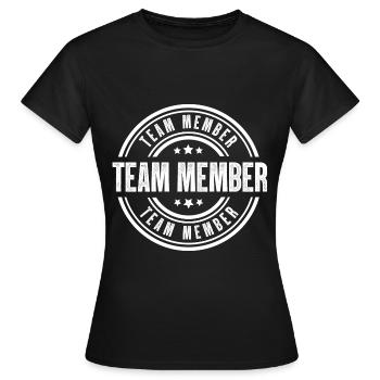 Tampon de membre de l’équipe - T-shirt Femme - noir - Devant - AI Model Female 172 dark (172cm)