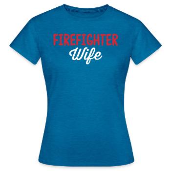 Feuerwehrmann Ehefrau Rote Linie Ersthelfer Lustig - Frauen T-Shirt - Antikblaues Saphir meliert - Vorne - AI Model Female 172 dark (172cm)