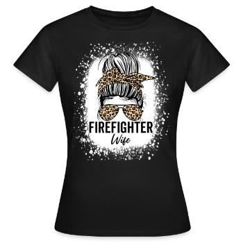 Pompier Épouse Messy Bun Red Line Leopard - T-shirt Femme - noir - Devant - AI Model Female 172 dark (172cm)
