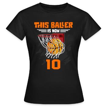 10. Geburtstag Geschenk Jung Sohn Basketball - Frauen T-Shirt - Schwarz - Vorne - AI Model Female 172 dark (172cm)