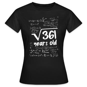 19e anniversaire - 19 ans - T-shirt Femme - noir - Devant - AI Model Female 172 dark (172cm)