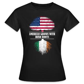 American grown with Irish roots Ireland - Frauen T-Shirt - Schwarz - Vorne - AI Model Female 172 dark (172cm)