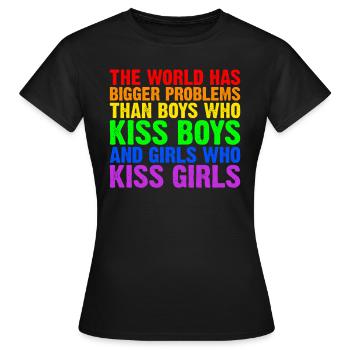 Le monde a de plus gros problèmes que les personnes LGBTQ+ - T-shirt Femme - noir - Devant - AI Model Female 172 dark (172cm)