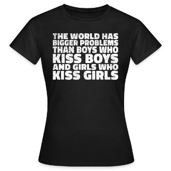 Le monde a de plus gros problèmes que les personnes LGBTQ+ - T-shirt Femme - noir - Devant - AI Model Female 172 dark (172cm)