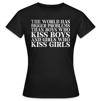 Le monde a de plus gros problèmes que les personnes LGBTQ+ - T-shirt Femme - noir - Devant - AI Model Female 172 dark (172cm)
