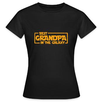 Opa - Frauen T-Shirt - Schwarz - Vorne - AI Model Female 172 dark (172cm)