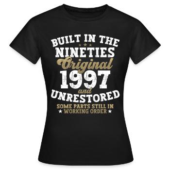 Construit dans les années quatre-vingt-dix 1997 25e anniversaire Hommes - T-shirt Femme - noir - Devant - AI Model Female 172 dark (172cm)