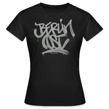 Berlin East Graffiti Ultras Shirt - Women's T-Shirt - black - Front - AI Model Female 172 dark (172cm)