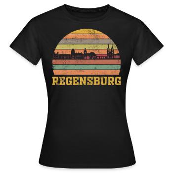 Regensburg - Frauen T-Shirt - Schwarz - Vorne - AI Model Female 172 dark (172cm)