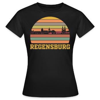 Regensburg - Frauen T-Shirt - Schwarz - Vorne - AI Model Female 172 dark (172cm)