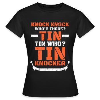 Heurtoir d’étain en détresse Papa Blague Knock Knock - T-shirt Femme - noir - Devant - AI Model Female 172 dark (172cm)