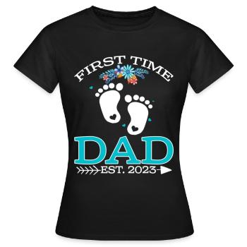 First Time Dad 2023 - Women's T-Shirt - black - Front - AI Model Female 172 dark (172cm)