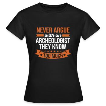Archäologie - Frauen T-Shirt - Schwarz - Vorne - AI Model Female 172 dark (172cm)