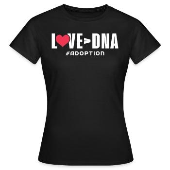 Love About Dna - Journée de l’adoption - T-shirt Femme - noir - Devant - AI Model Female 172 dark (172cm)