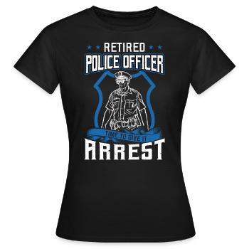 Polizeibeamter Im Ruhestand - Frauen T-Shirt - Schwarz - Vorne - AI Model Female 172 dark (172cm)