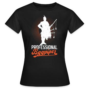 Professional Bagpiper - Frauen T-Shirt - Schwarz - Vorne - AI Model Female 172 dark (172cm)