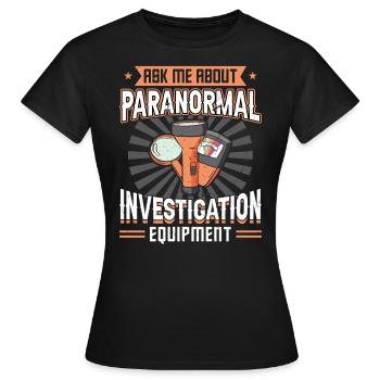 Équipement d’investigation paranormale - T-shirt Femme - noir - Devant - AI Model Female 172 dark (172cm)