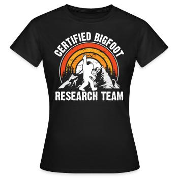 Sasquatch Bigfoot Forschungsteam - Frauen T-Shirt - Schwarz - Vorne - AI Model Female 172 dark (172cm)