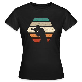 Photographer Photographer Photographer - Women's T-Shirt - black - Front - AI Model Female 172 dark (172cm)