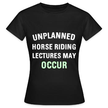 DES CONFÉRENCES D’ÉQUITATION IMPRÉVUES PEUVENT AVOIR LIEU - T-shirt Femme - noir - Devant - AI Model Female 172 dark (172cm)
