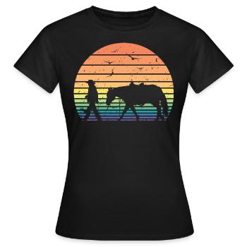 Retro Vintage Horseman Horse Lover Equestrian Gift - Women's T-Shirt - black - Front - AI Model Female 172 dark (172cm)