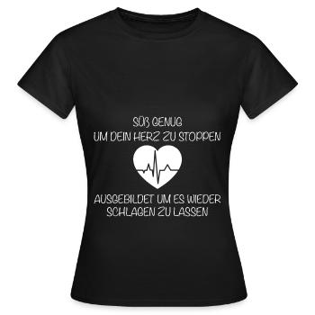 Krankenschwester- Pflegerin süß genug - Frauen T-Shirt - Schwarz - Vorne - AI Model Female 172 dark (172cm)