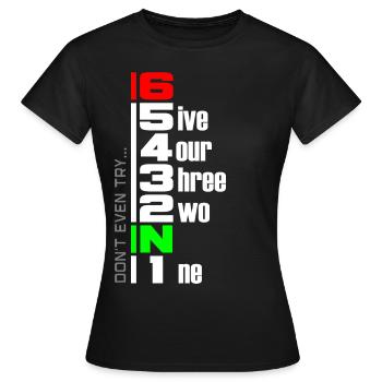 Motorrad Gangschaltung Motorradfahrer 1N23456 - Frauen T-Shirt - Schwarz - Vorne - AI Model Female 172 dark (172cm)