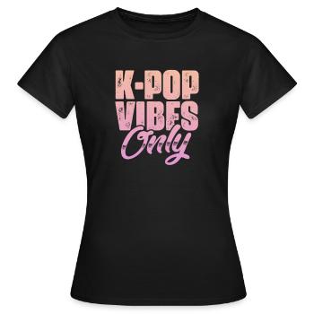 K-Pop - Frauen T-Shirt - Schwarz - Vorne - AI Model Female 172 dark (172cm)