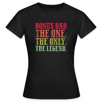 Stiefvater - Frauen T-Shirt - Schwarz - Vorne - AI Model Female 172 dark (172cm)
