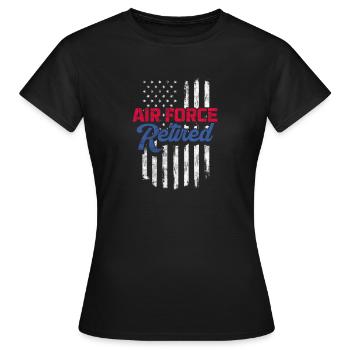 Retraite De l’armée de l’air des États-Unis - T-shirt Femme - noir - Devant - AI Model Female 172 dark (172cm)