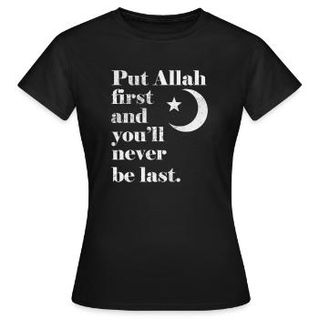 Muslim - Frauen T-Shirt - Schwarz - Vorne - AI Model Female 172 dark (172cm)