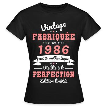 1986 – Vintage – Perfekt gereift - Frauen T-Shirt - Schwarz - Vorne - AI Model Female 172 dark (172cm)