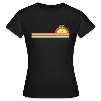 Skydiving skydiving - Women's T-Shirt - black - Front - AI Model Female 172 dark (172cm)