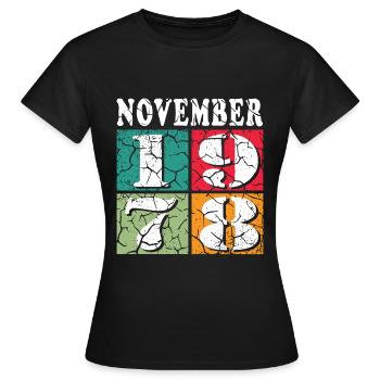 Novembre 1978 Anniversaire Novembre 1978 Novembre - T-shirt Femme - noir - Devant - AI Model Female 172 dark (172cm)