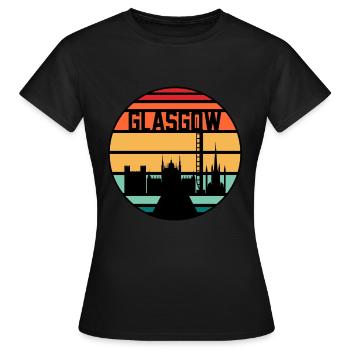 Glasgow City Skyline Gift - Women's T-Shirt - black - Front - AI Model Female 172 dark (172cm)