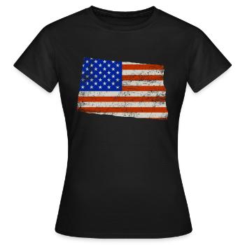 Dakota du Nord Home Pride Usa drapeau cadeau - T-shirt Femme - noir - Devant - AI Model Female 172 dark (172cm)