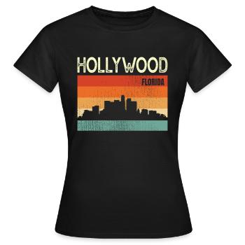 Hollywood - Frauen T-Shirt - Schwarz - Vorne - AI Model Female 172 dark (172cm)