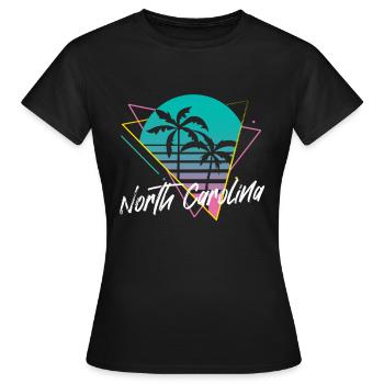 North Carolina - Frauen T-Shirt - Schwarz - Vorne - AI Model Female 172 dark (172cm)