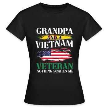 Vétéran de l’armée américaine au Vietnam - T-shirt Femme - noir - Devant - AI Model Female 172 dark (172cm)