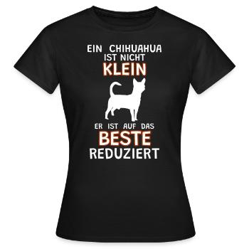 Chihuahua klein auf das Beste reduziert - Spruch - Frauen T-Shirt - Schwarz - Vorne - AI Model Female 172 dark (172cm)