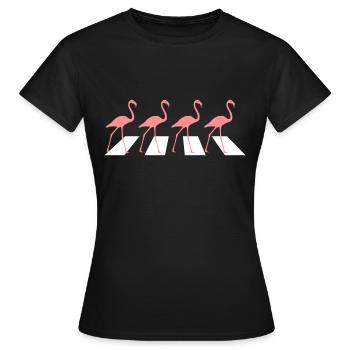 Flamingos auf Zebrastreifen - Frauen T-Shirt - Schwarz - Vorne - AI Model Female 172 dark (172cm)