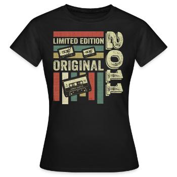 Millésime 2011 - Citation d’anniversaire rétro 2011 - T-shirt Femme - noir - Devant - AI Model Female 172 dark (172cm)