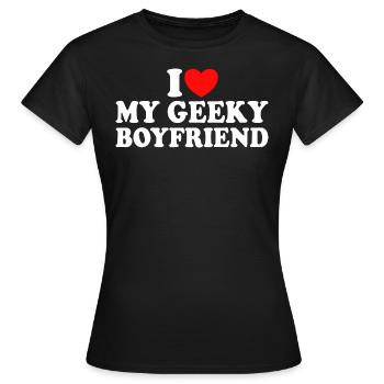 J'aime Mon Petit Ami Geek J'Adore Mon Copain Geek - T-shirt Femme - noir - Devant - AI Model Female 172 dark (172cm)