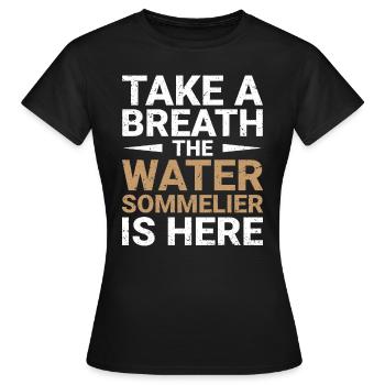 Sommelier de l’eau - T-shirt Femme - noir - Devant - AI Model Female 172 dark (172cm)