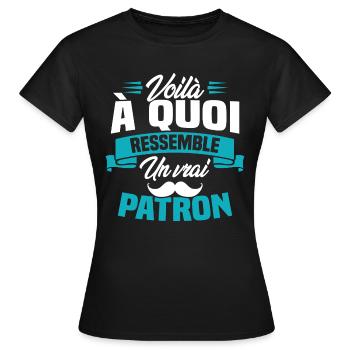 Voilà à quoi ressemble un vrai patron - T-shirt Femme - noir - Devant - AI Model Female 172 dark (172cm)