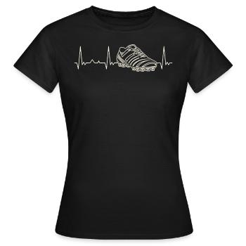 Fußballschuh. Herz. Liebe. Ekg. Impuls. Schlagen. - Frauen T-Shirt - Schwarz - Vorne - AI Model Female 172 dark (172cm)