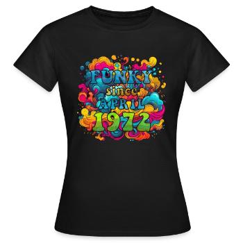 Funky Birthday: Avril 1972 - Psychadelic - T-shirt Femme - noir - Devant - AI Model Female 172 dark (172cm)