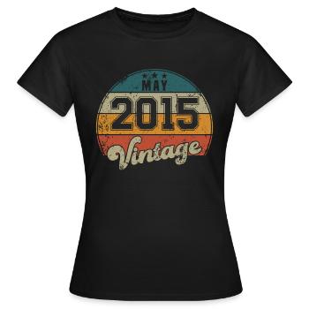Vintage Geburtstag - Mai 2015 - Geschenkidee - Frauen T-Shirt - Schwarz - Vorne - AI Model Female 172 dark (172cm)